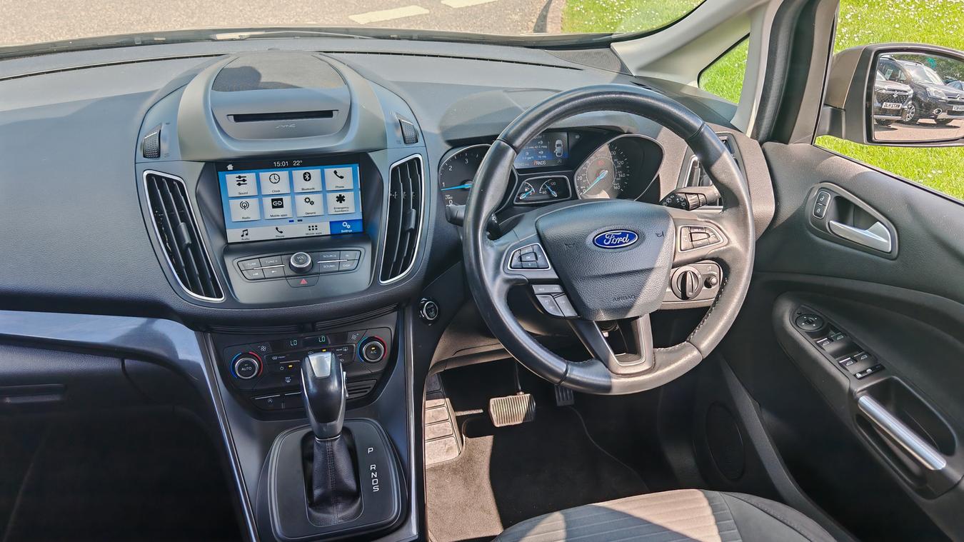 Used Ford Grand C-Max AF19KPE 24