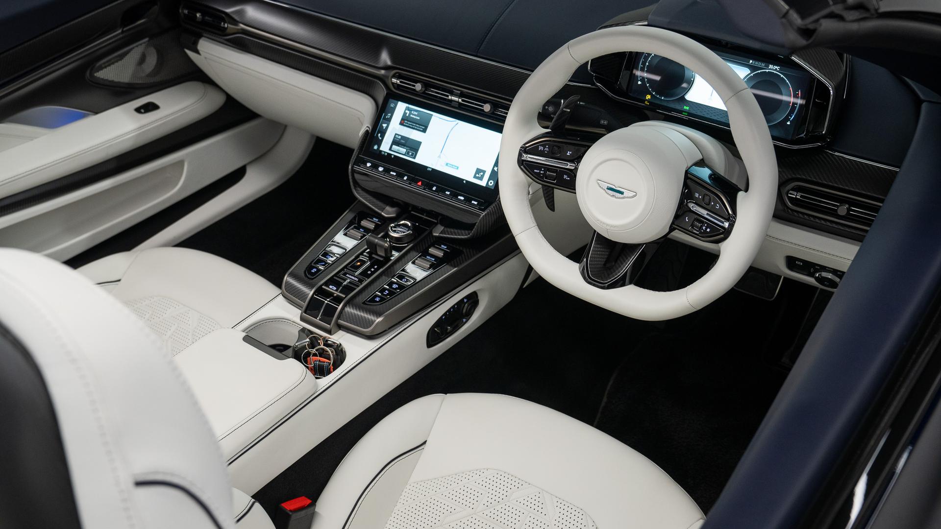 Aston Martin Vanquish Photo 20f0dd57-809b-4f23-9ecf-c6697ff80ced.jpg