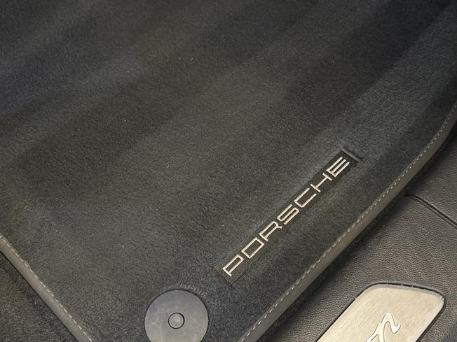 PORSCHE Cayenne Photo 36