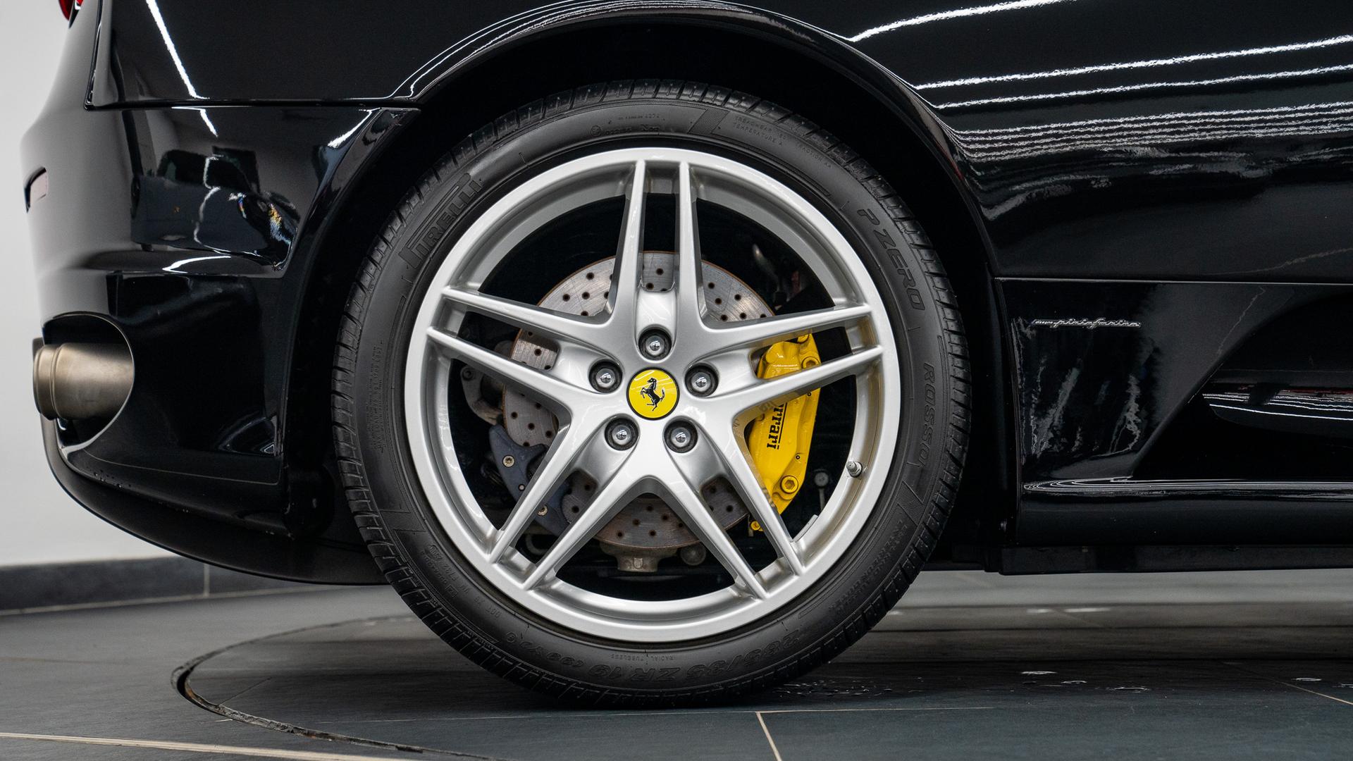 Ferrari F430 Photo 20fd7d2f-b010-433f-be83-e8b706a569e8.jpg