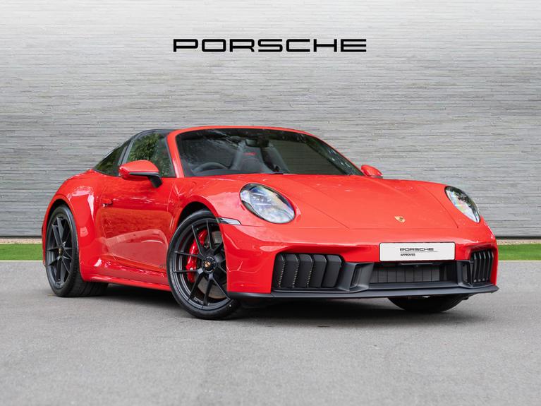 Used 2025 PORSCHE 911 GTS t-Hybrid 2dr PDK Red at JCT600
