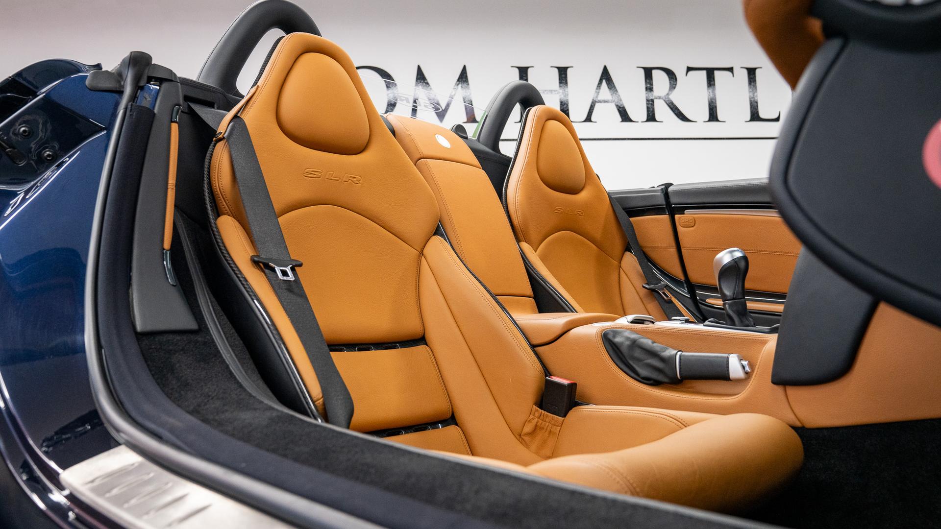 Mercedes-Benz SLR McLaren Photo 211a1d9e-8c30-4c7a-bc47-f1e763eaf3d9.jpg
