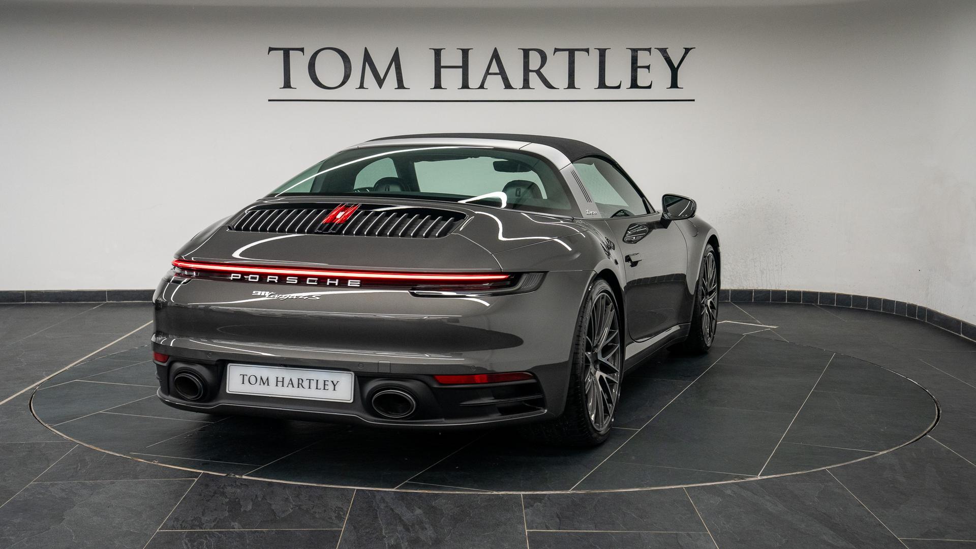 Porsche 911 Photo 211fcb57-ff26-4e22-9f0f-81b5462e25b5.jpg