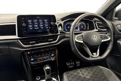 VOLKSWAGEN T-Roc Photo 2