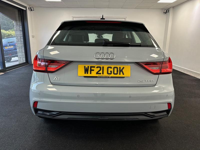 Audi A1 Photo 212bb0b2-48e8-4623-9ead-af734a9cfdc9.jpg