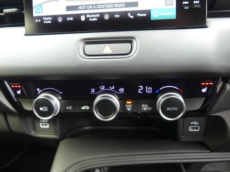 Honda HR-V Photo 212f91a9-0d6e-420e-b4b8-7b65a4cca511.jpg