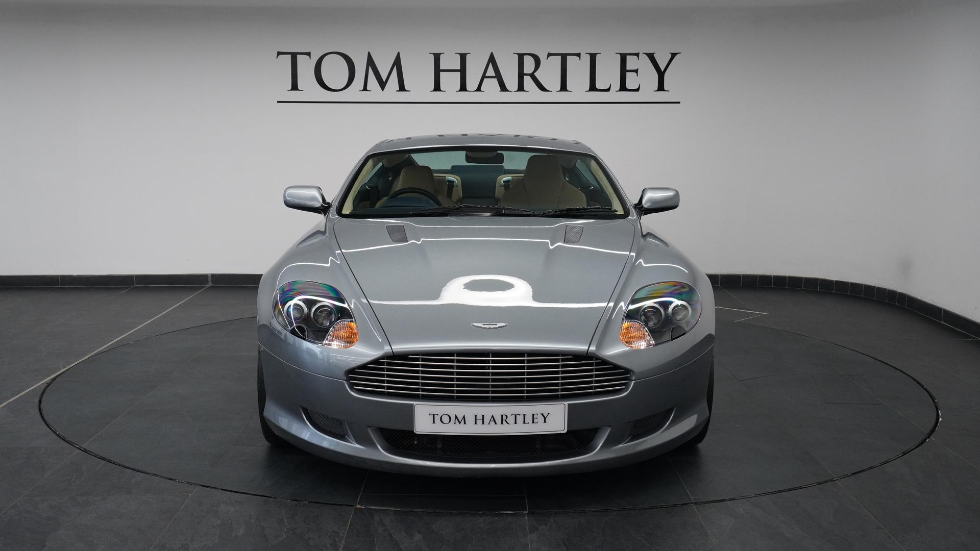 Aston Martin DB9 Photo 2138ad69-0788-486c-ae8b-384219f3d08e.jpg