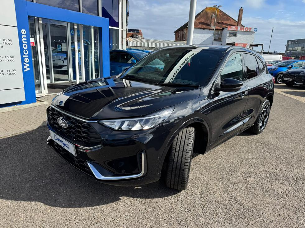 Ford Kuga Photo 214742a0-ed2f-4a83-b549-2ddf49b63c03.jpeg