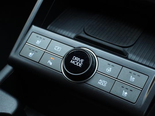 Hyundai KONA Photo 214f0320-e86f-435a-87f5-008624aa123c.jpg