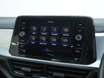 Volkswagen T-Roc Photo 16