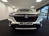 Suzuki S-Cross Photo 1