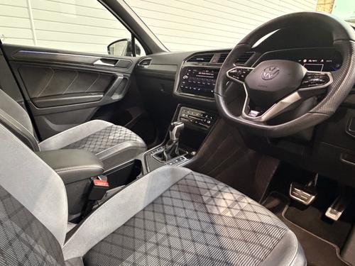 Volkswagen Tiguan Photo 21844397-cea7-4b27-a57a-bffb90a3440d.jpeg