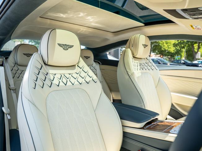 BENTLEY Continental GT  Photo 21