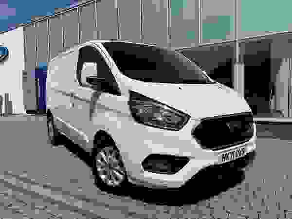 Used 2021 Ford TRANSIT CUSTOM 280 LIMITED ECOBLUE FROZEN WHITE at Dinnages