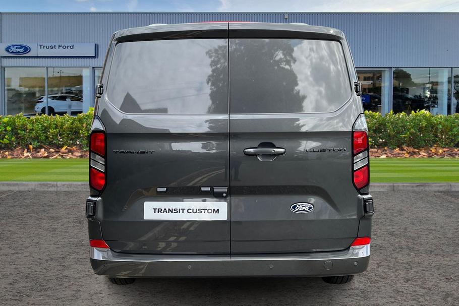 Used Ford TRANSIT CUSTOM NEWCUSTOM4 13