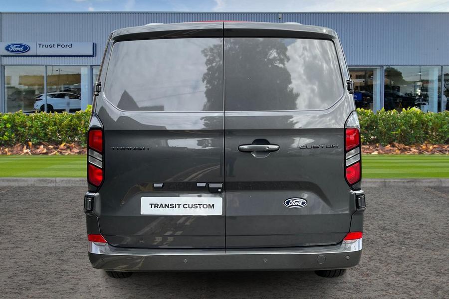 Ford TRANSIT CUSTOM Photo 2199df0c-adc8-4278-8e47-8f7bf0b03a2a.jpg