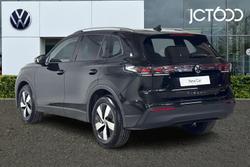 VOLKSWAGEN  Tiguan Photo 3