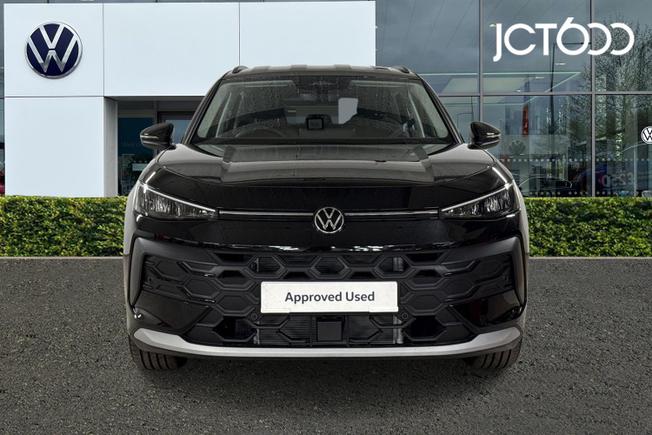 Volkswagen T-Roc Photo 8