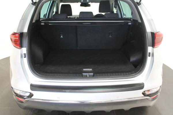 Kia Sportage 1.6 CRDi 2 SUV 5dr Diesel DCT Euro 6 (s/s) (134 bhp) Photo 9