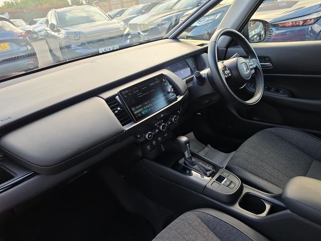 Honda Jazz Photo 21bd11b9-64cb-4524-ba5e-1096368d6941.jpg