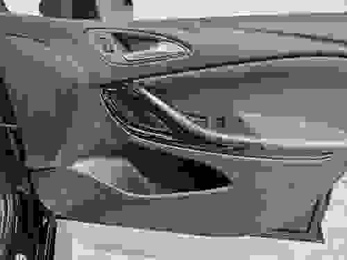 Vauxhall ASTRA Photo 21c58cfb-f0d0-4d2d-955a-b3ceed3a99b4.jpg