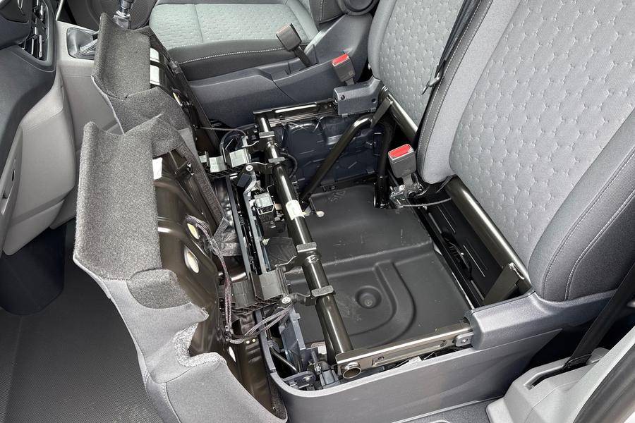 Ford TRANSIT CUSTOM Photo 21fad05d-8642-427a-8da5-bf8d3e13108c.jpg