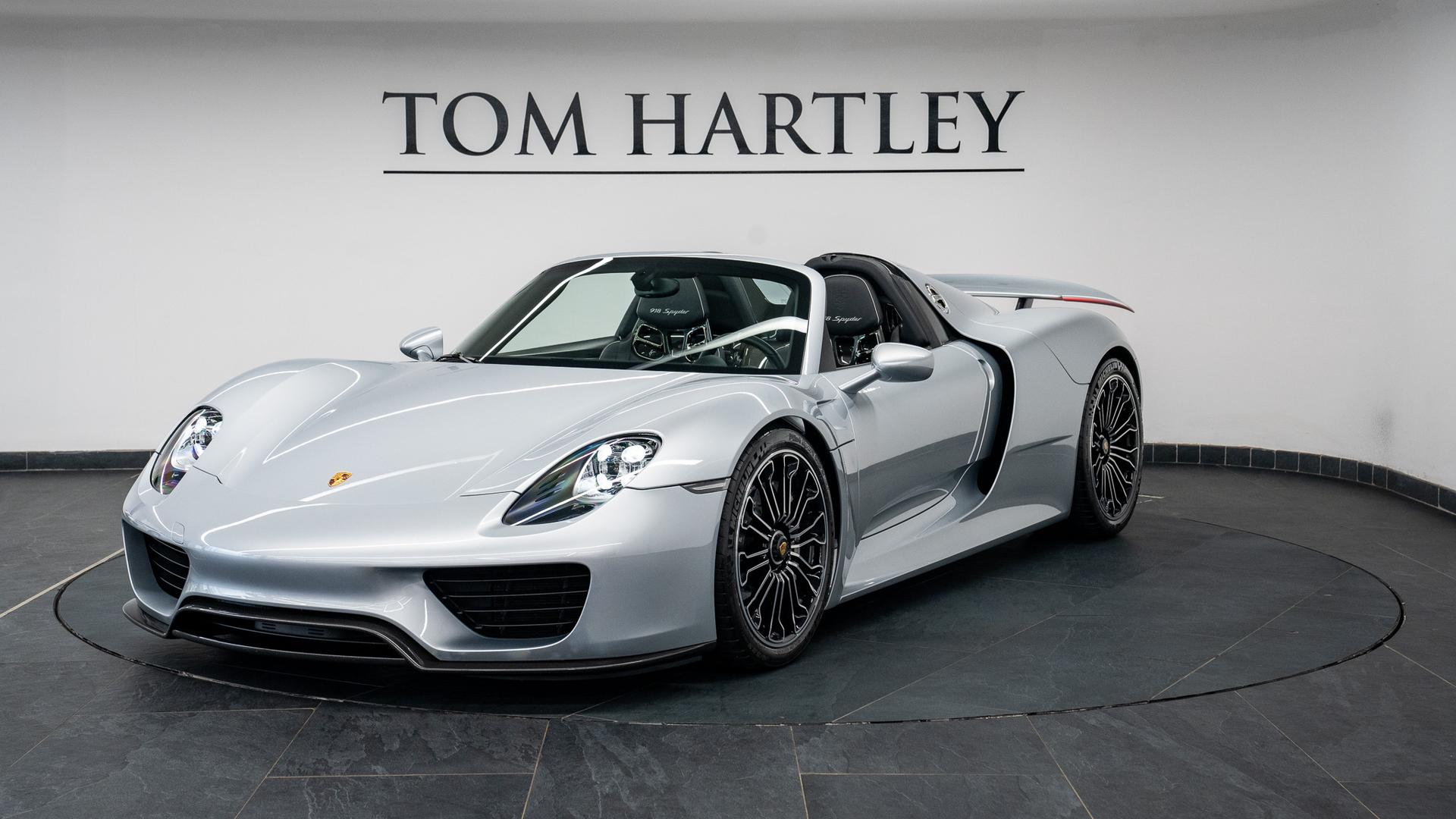 Porsche 918 Photo 2201f367-0a39-413c-a5d3-00a929dbbbc8.jpg