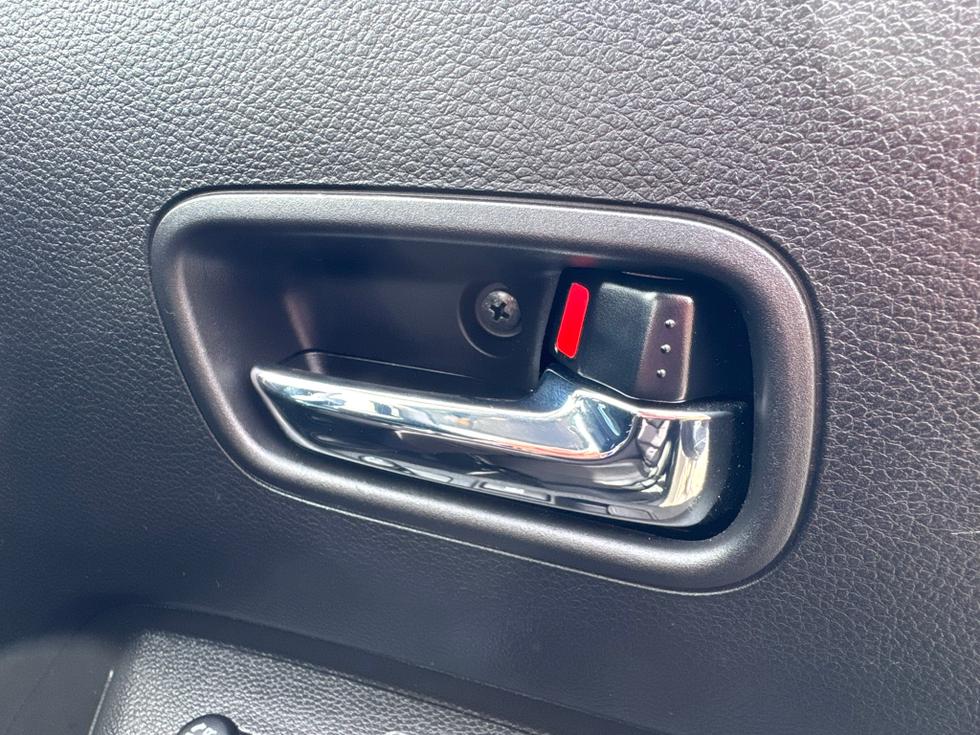 Suzuki Ignis Photo 220369a0-7886-4990-bf20-97fe7578ed6a.JPEG