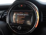 MINI Hatch Photo 14