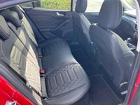 Ford Focus Photo 13