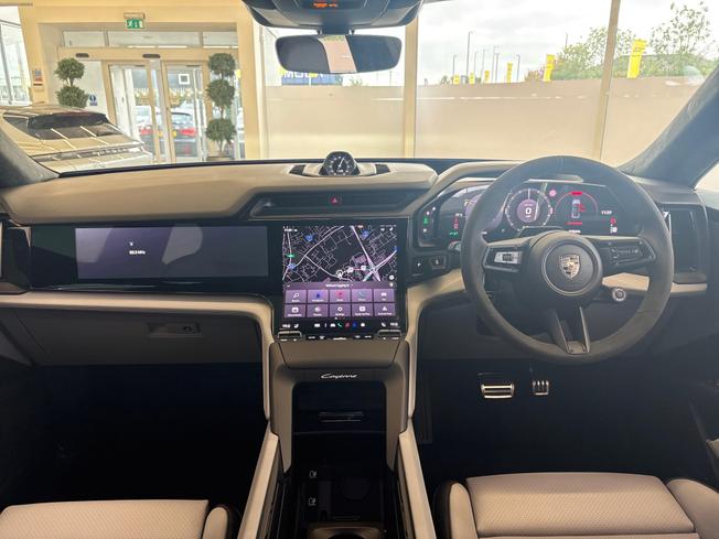 PORSCHE Cayenne Photo 27