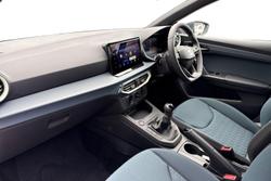 SEAT Ibiza Photo 2