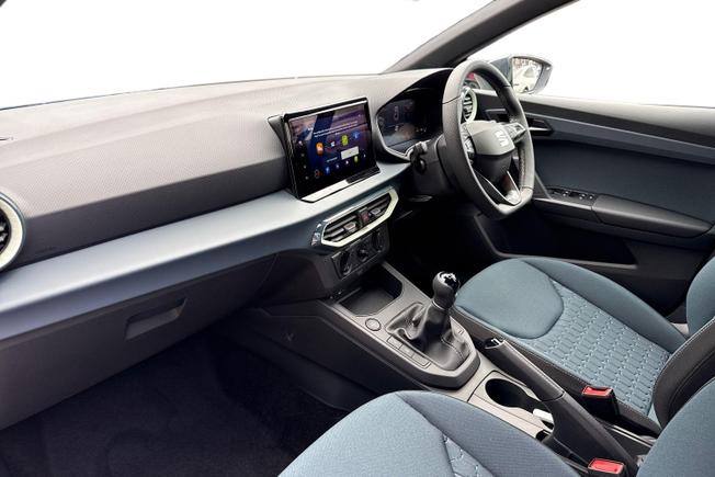 SEAT Ibiza Photo 2