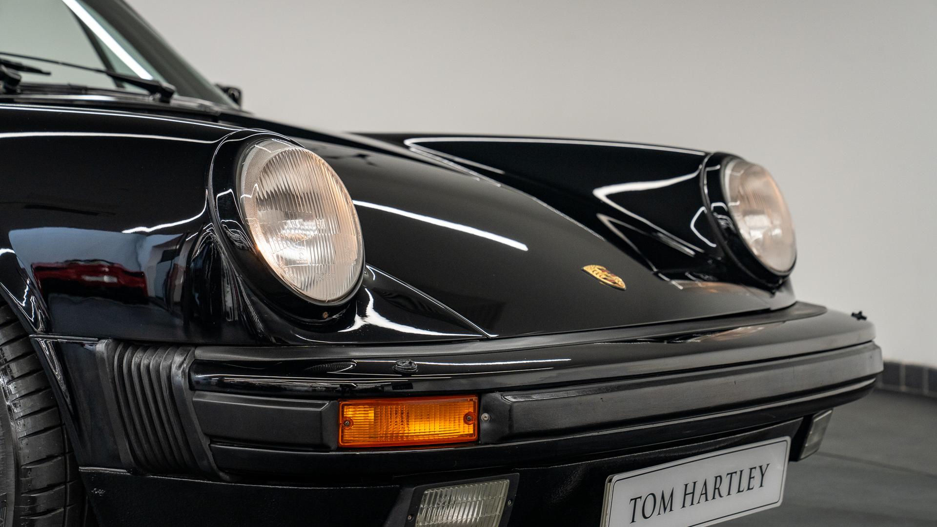Porsche 911 Photo 222d08e5-e901-41e7-b8b4-4318193bbacf.jpg