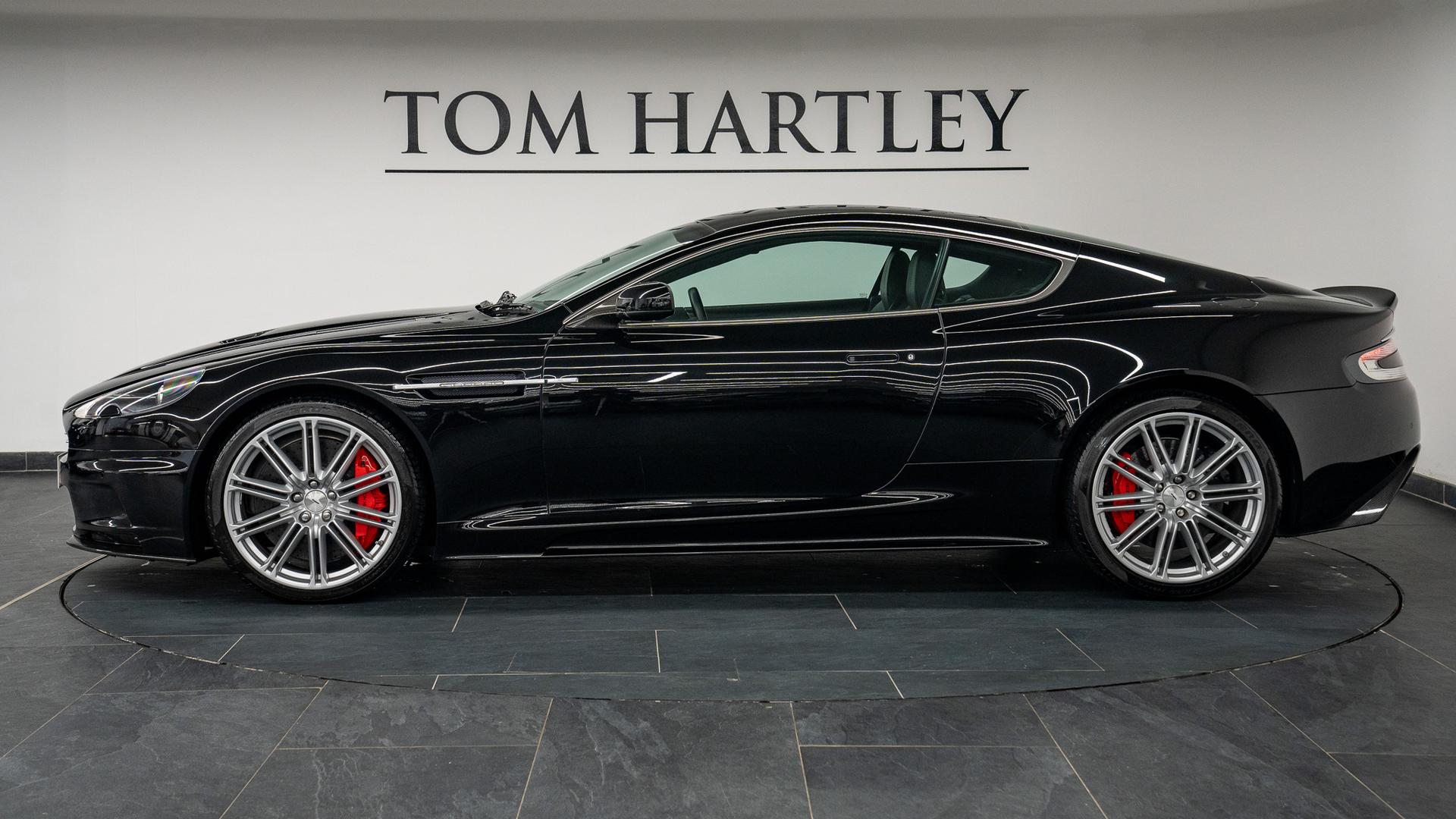 Aston Martin DBS Photo 223c1382-e1e8-467f-9217-3d01bb54bcf9.jpg