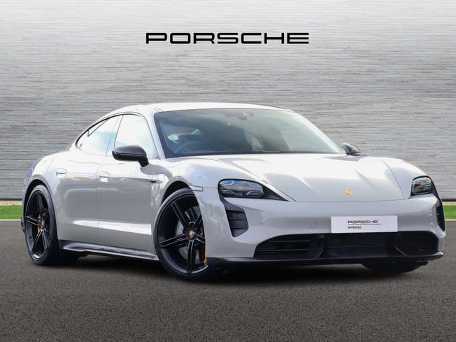 PORSCHE Taycan Photo 1
