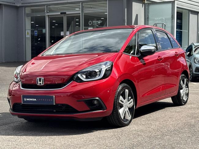 Honda Jazz Photo 22603a8b-f4c2-4a32-8c7c-528ec47ca291.jpg