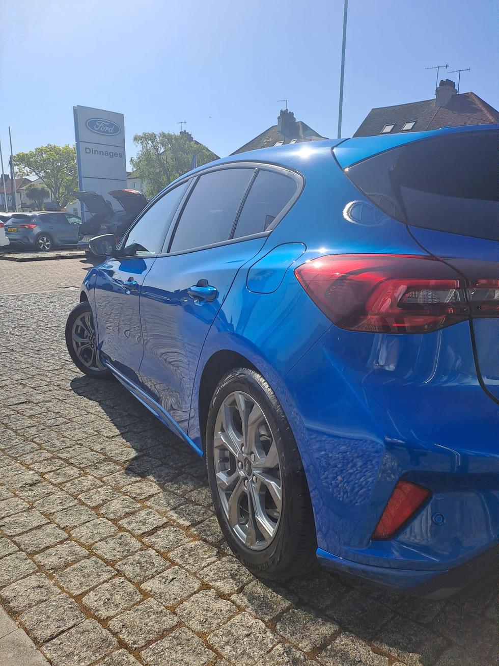 Ford Focus Photo 2264a576-bcb3-4a74-b8b4-24b50c840067.jpeg