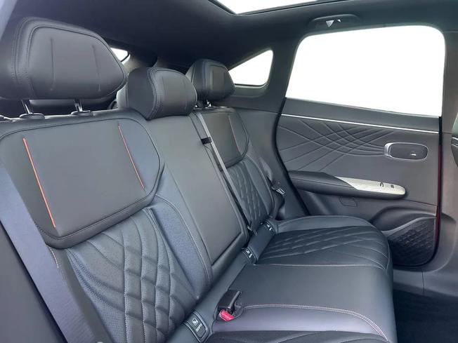 CHANGAN Deepal S07 Photo 9