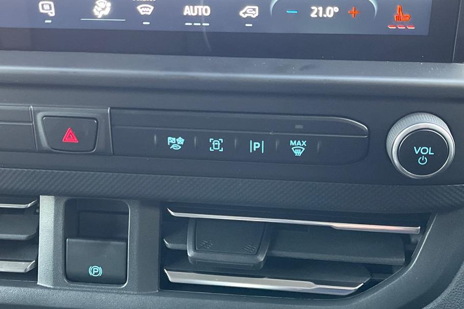 Used Ford TRANSIT CUSTOM 13/N336495 24