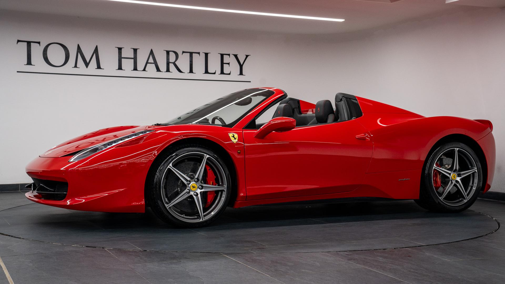 Ferrari 458 Photo 228c59dd-67fc-4e5f-8939-6a7d8ca2abd8.jpg