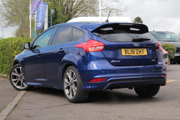 Used Ford FOCUS BL18ZHT 5