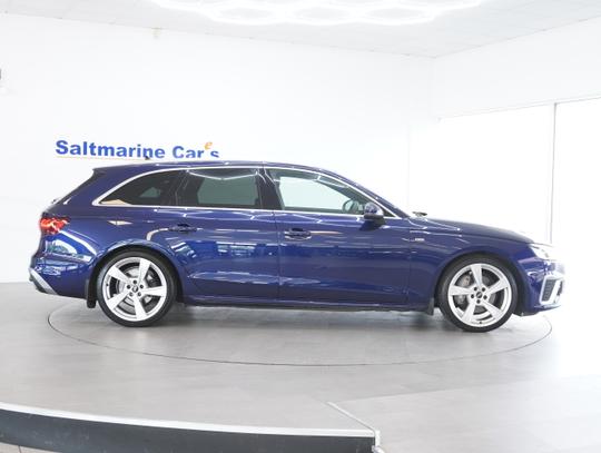 Audi A4 Avant Photo 229741a2-29ab-4f74-b83d-d79c8e436038.jpg