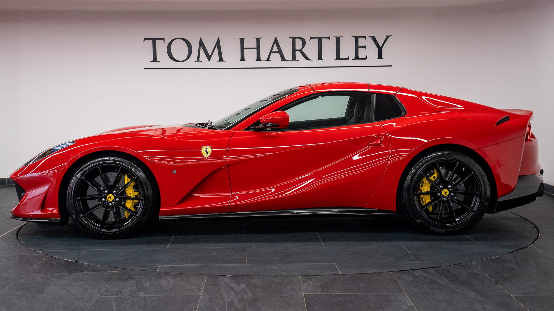 Ferrari 812 Photo 229ec901-2a2e-453a-b622-b3fd5147da0e.jpg