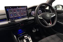 VOLKSWAGEN Golf Photo 2