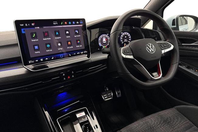 VOLKSWAGEN Golf Photo 2