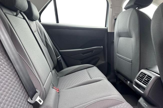 VOLKSWAGEN T-Roc Photo 22