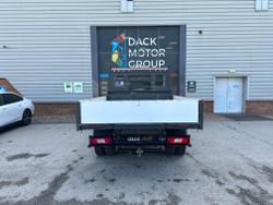 Ford Transit Photo 16