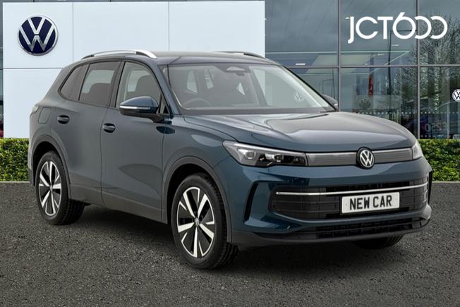 VOLKSWAGEN  Tiguan  Photo 1