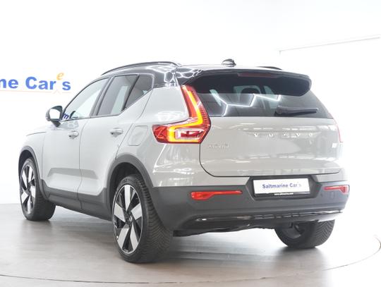 Volvo XC40 Photo 22cec87e-9c00-43d6-a9f4-a2ae607f3b2b.jpg